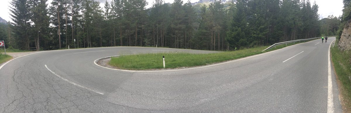 Reschenpass Serpentinen